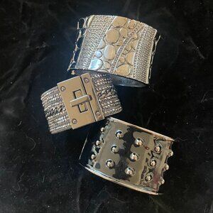 Bundle of fun bracelets, gunmetal, black and silver